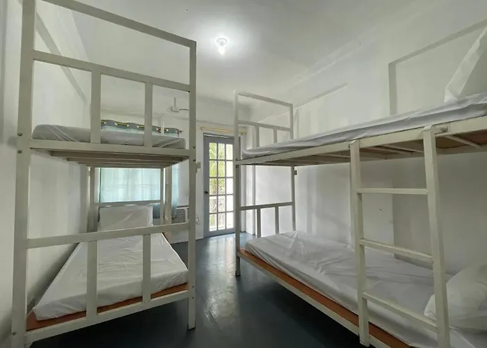Lawton Residences 3f - 4pax